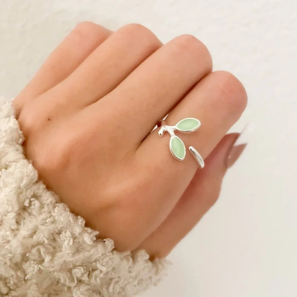925 Sterling Silver Dainty Leaf Ring Twig Ring Branch Ring Green Stone Ring - Picture 2 of 8